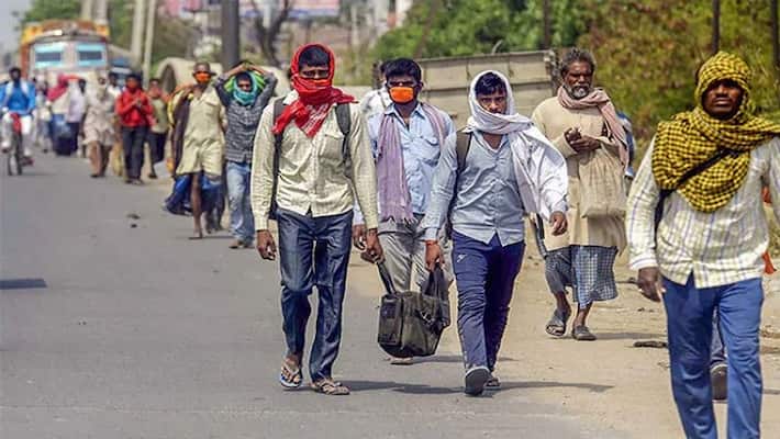 Dont let migrant workers walk back home says Center Dont let migrant workers walk back home says Center