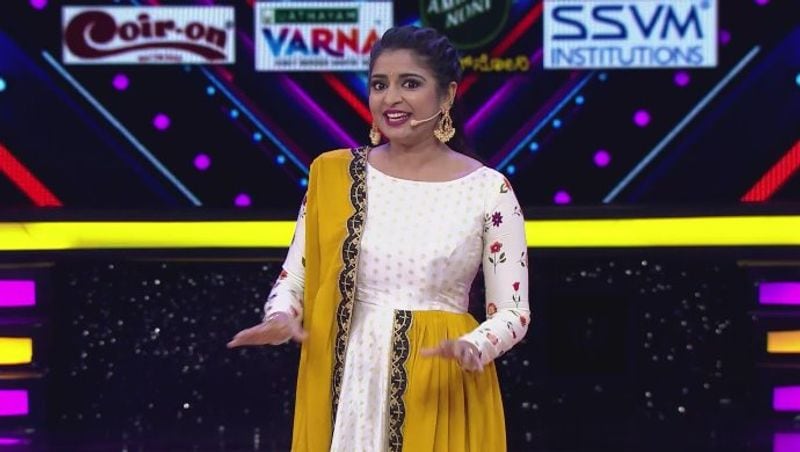 Kannada anchor sushma rao photo gallery