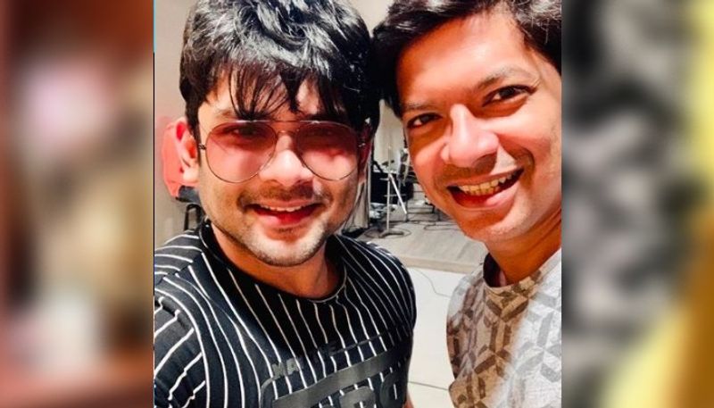 সেখান থেকেই হঠাৎ সারেগামার জন্য অডিশন দিলেন তিনি। প্রতিভার জোরে সুযোগ হয়ে যায় টিভির পর্দায় আসার।