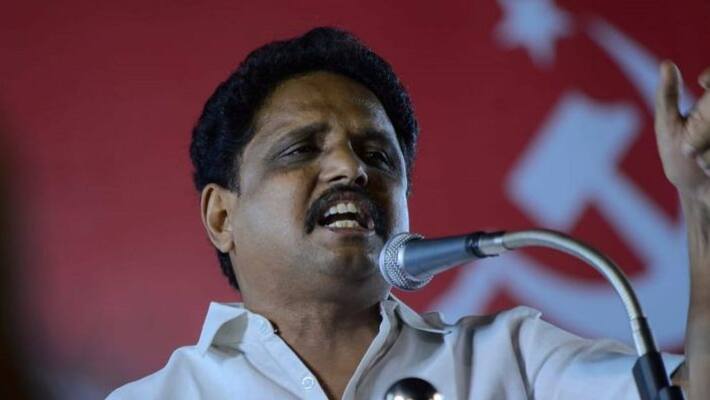 Isnt India below Vindhya Hill? Madurai MP in action in Lok Sabha. Isnt India below Vindhya Hill? Madurai MP in action in Lok Sabha.