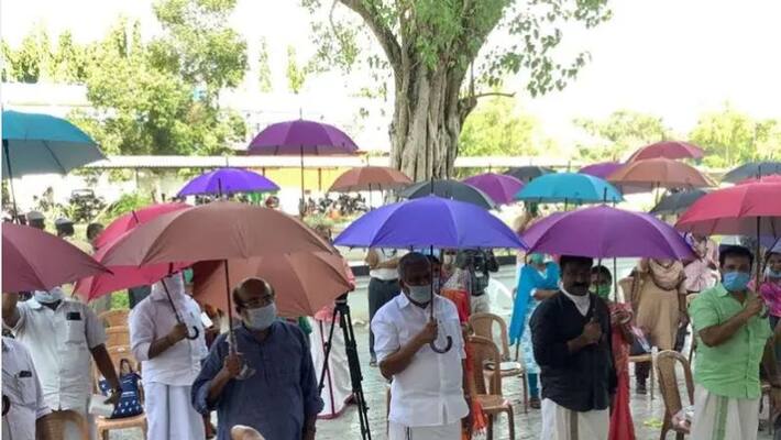 umbrella is compulsory to prevent corona spread in kerala umbrella is compulsory to prevent corona spread in kerala