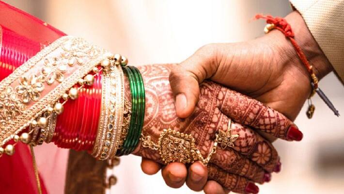 Simple marriage held in home at madikeri Simple marriage held in home at madikeri