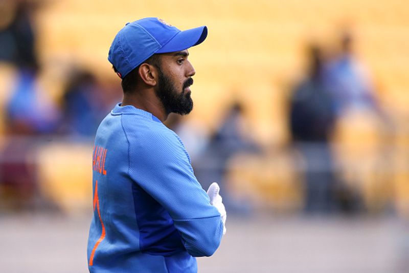 KL Rahul speaks on pressure of replacing legendary MS Dhoni