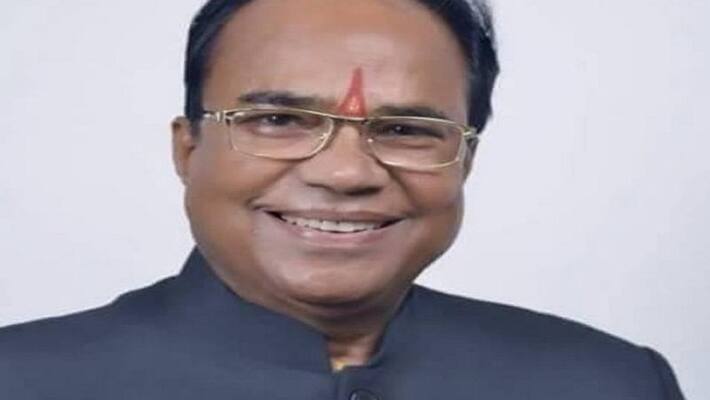 Disputed statement of BJP MLA Suresh Tiwari, said- Vegetables should not be bought from any Muslim ASA Disputed statement of BJP MLA Suresh Tiwari, said- Vegetables should not be bought from any Muslim ASA