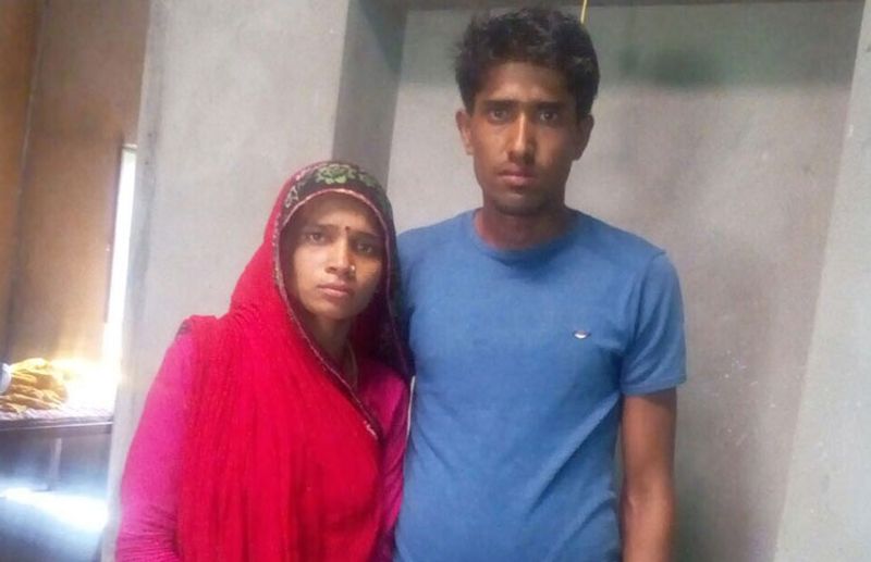 गांव में आठवीं तक सरकारी स्कूल था तो इसमें ही पढ़ी। इसके बाद पास के गांव के प्राइवेट स्कूल में एडमिशन लिया और वहीं से 10वीं तक की पढ़ाई की। दसवीं की परीक्षा दी और गौना हो गया। जब रिजल्ट आया तब ससुराल में थी। पता चला कि 84 प्रतिशत अंक आए हैं। ससुराल में आस-पास की महिलाओं ने घरवालों से कहा कि बच्ची पढ़ने वाली है तो इसे पढ़ाओ। पति शंकरलाल व जीजा जी बाबूलाल यादव ने इस बात को स्वीकारा और मेरा एडमिशन गांव से करीब 6 किलोमीटर दूर प्राइवेट स्कूल में आगे की पढ़ाई के लिए करवा दिया।