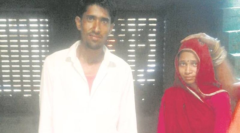 10वीं में अच्छे अंक आए, पढ़ाई के दौरान ही मेरे सगे चाचा भीमाराम यादव की हृदयाघात से मौत हो गई। उन्हें पूरी तरह से उपचार भी नहीं मिल सका। इसके बाद ही मैंने बॉयलोजी लेकर डॉक्टर बनने का संकल्प लिया। ससुराल चली गई, वहां भी प्राइवेट स्कूल में एडमिशन हो गया, लेकिन 11वीं की पढ़ाई के दौरान बहुत कम स्कूल जा पाती थी। घर के कामकाज में भी पूरा हाथ बंटाती थी।