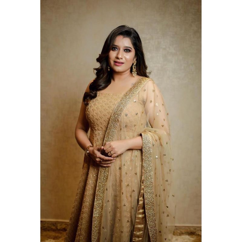 Priyankan Deshpande Photos