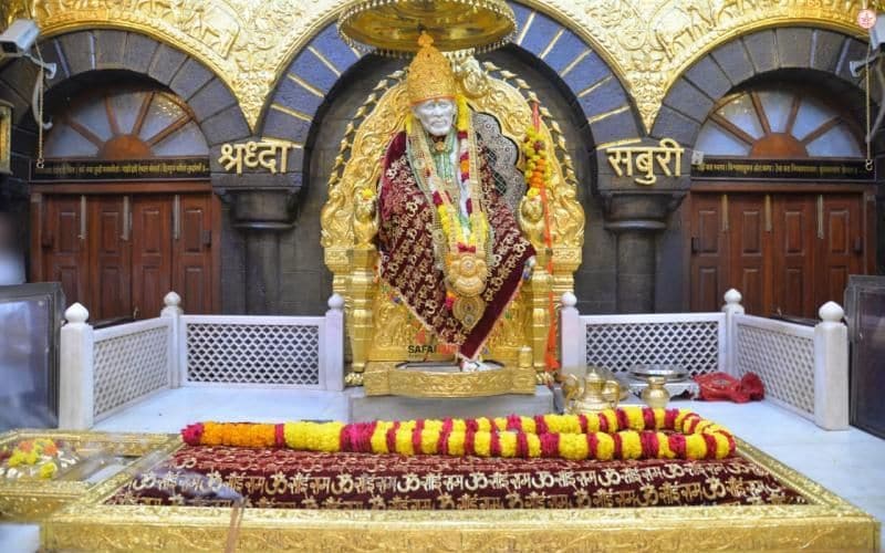 shirdi saibaba statue disappeared in kumbabishekam in erode district