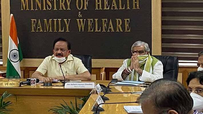 health minister Harsh Vardhan said No fresh cases reported in 80 districts in a week kps health minister Harsh Vardhan said No fresh cases reported in 80 districts in a week kps