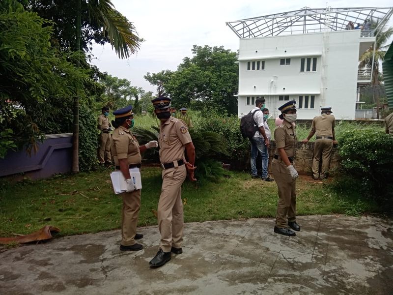 സുചിത്ര രണ്ട് ദിവസം വീട്ടിലേക്ക് ഫോണിൽ ബന്ധപ്പെട്ടിരുന്നെങ്കിലും പിന്നീട് ഫോൺ വിളി നിലച്ചു.