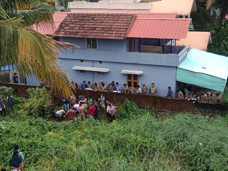 തുടർന്ന് സംശയം തോന്നിയ വീട്ടുകാരാണ് കൊട്ടിയം പൊലീസിൽ പരാതി നൽകിയത്.