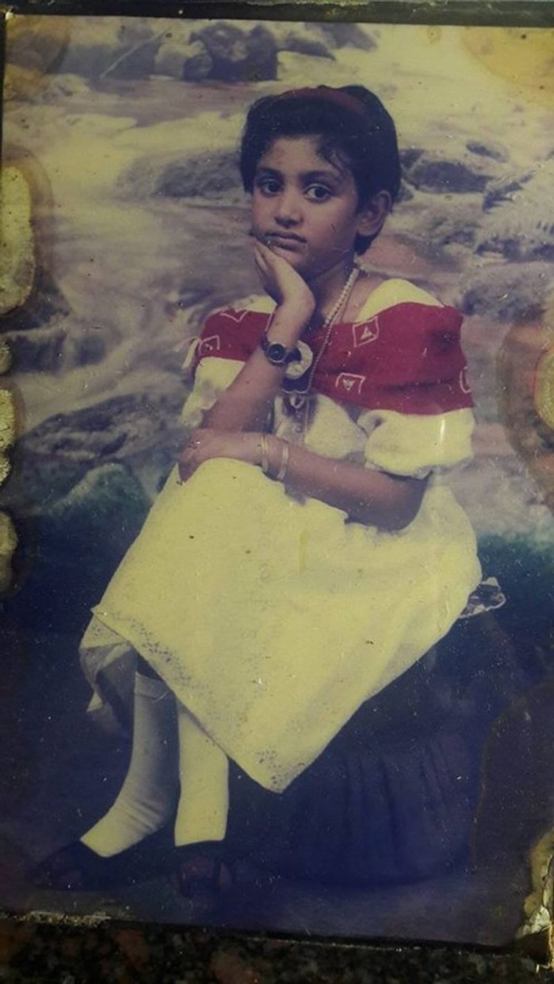 Oviya