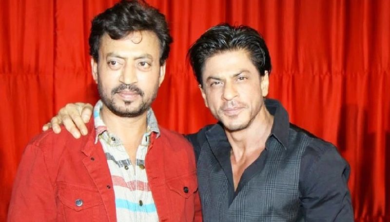 টিনসেল টাউনে শাহরুখের অন্যতম প্রিয় বন্ধু ইরফান খান। তাই প্রিয় বন্ধুর কথা রাখতে মূল্যবান সম্পদটা সাদরে গ্রহণ করতে একপ্রকার বাধ্য হয়েছিলেন অভিনেতা