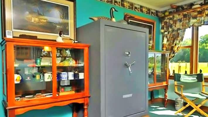 Keep the vault in the north direction of the house, these 10 tips of Vastu can gain you monitory benefits KPI Keep the vault in the north direction of the house, these 10 tips of Vastu can gain you monitory benefits KPI
