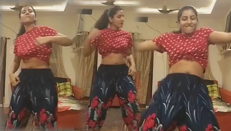 Anchor VishnuPriya Openly Expresses Her Love For Hero Navdeep, Srimukhi Reveals Other Secrets