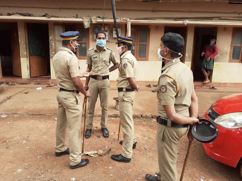 ഉത്തരേന്ത്യൻ സംസ്ഥാനങ്ങളിൽ കുടുങ്ങിക്കിടക്കുന്ന വിദ്യാർത്ഥികളെ തിരിച്ചുകൊണ്ടുപോകാൻ ഉള്ള നടപടികൾ തുടങ്ങിയ സാഹചര്യത്തിൽ തങ്ങളെയും നാട്ടിലെത്തിക്കണമെന്നതാണ് ഇവരുടെ പ്രധാന ആവശ്യമെന്ന് ഇവർ പറഞ്ഞതായി പൊലീസ് വ്യക്തമാക്കി.
