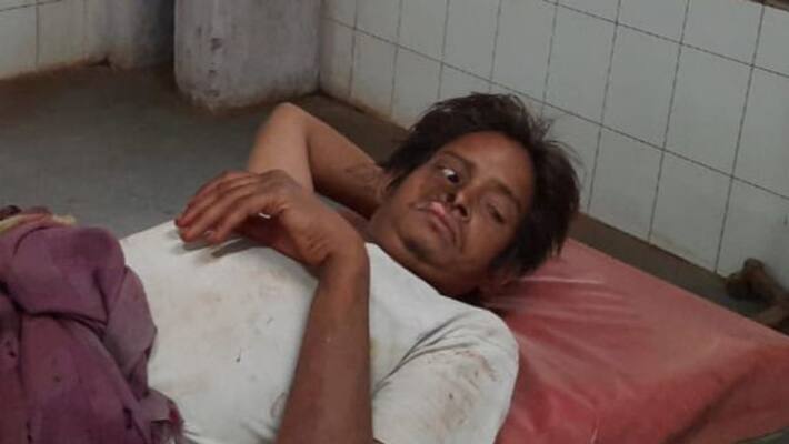 boy cuts his own private part by blade in madhya pradesh gwalior kpr boy cuts his own private part by blade in madhya pradesh gwalior kpr