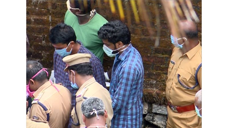 അന്ന് ഭർത്താവിന്റെ അമ്മക്ക് സുഖമില്ലെന്ന് പറഞ്ഞാണ് യുവതി കൊല്ലത്ത് നിന്നും ആലപ്പുഴയിലേക്ക് പോയത്.