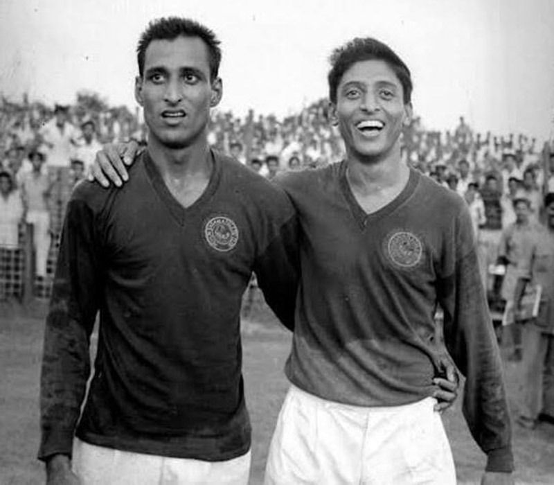 ১৯৪৬ সালে মাত্র ৮ বছর বয়সে মোহনবাগান জুনিয়র দলে যোগ দেন চুনী গোস্বামী। ১৯৫৪ সালৈ সুযোগ পান মোহনবাগান দলে। ১৯৬৮ সাল অর্থাৎ কেরিয়ারের পর্যন্ত মোহনবাগানের হয়েই প্রতিনিধিত্ব করেন তিনি। মাঝে ১৯৬০ থেকে ৬৪ সাল পর্যন্ত মোহনবাগানের অধিনায়ক ছিলেন চুনী গোস্বামী।