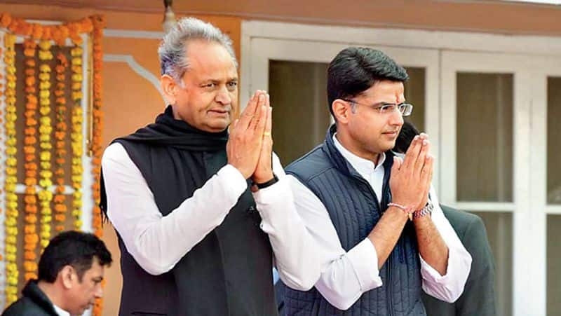 politics Warm in Rajasthan, Gehlot and Pilot came face to face again