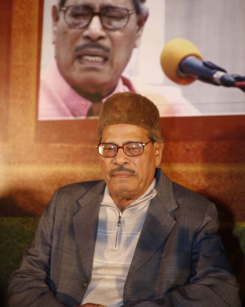 গায়ি তু গায়ি সীতা সতী গানের হাত ধরেই সোলো ব্রেকের জগতে পদার্পণ করলেন শিল্পী।