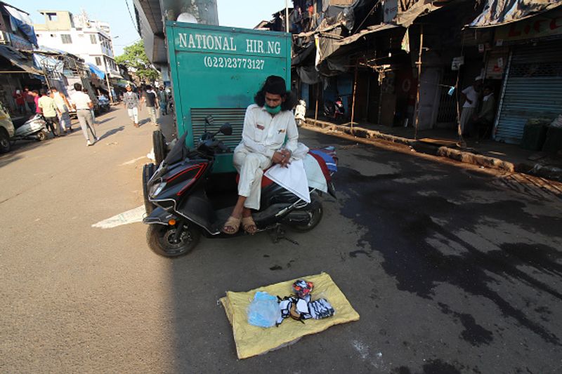 maharashtra and gujarat high covid 19 death rate in india photo story