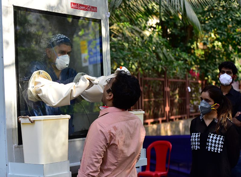 maharashtra and gujarat high covid 19 death rate in india photo story