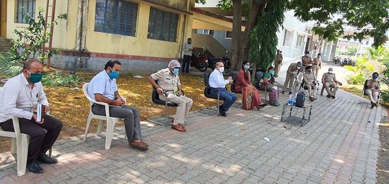 ಜಾನುವಾರುಗಳಿಗೆ ಮೇವು ಪೂರೈಕೆಗೂ ಕ್ರಮ ಕೈಗೊಳ್ಳೋದಾಗಿ ಭರವಸೆ