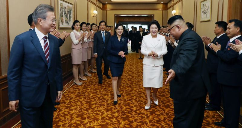 Expensive Liquor, Fun With Young Women: It's Kim Luxury Train!...