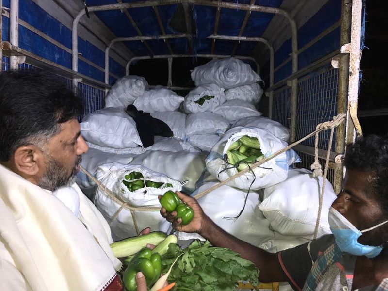 ಪ್ರತಿಪಕ್ಷಗಳು ಸಹಕರಿಸುತ್ತಿದ್ದರೂ ಸರ್ಕಾರ ಮಾತ್ರ ರೈತರ ನೆರವಿಗೆ ಬರುತ್ತಿಲ್ಲ