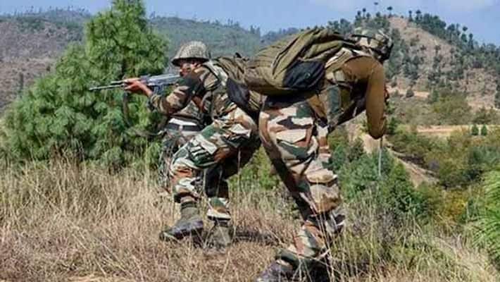Three soldiers of India martyred by Pakistani firing, Pakistan has been violating ceasefire on the border continuously for many days. Three soldiers of India martyred by Pakistani firing, Pakistan has been violating ceasefire on the border continuously for many days.
