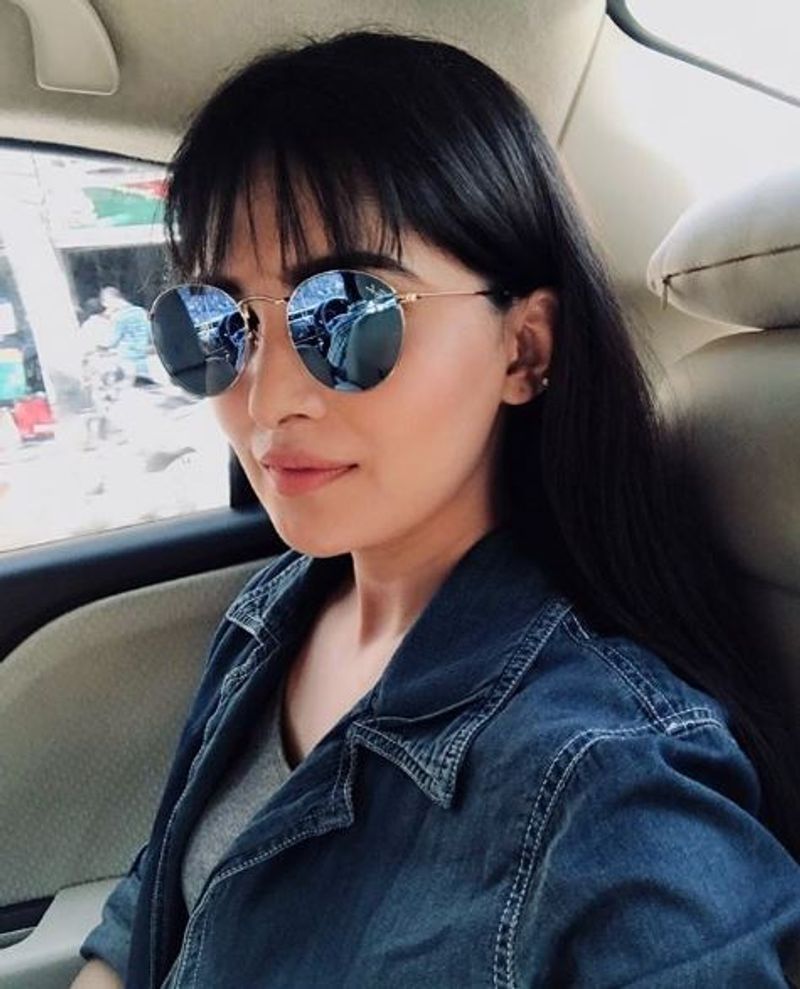 Vani Bhojan Beautiful Clicks 