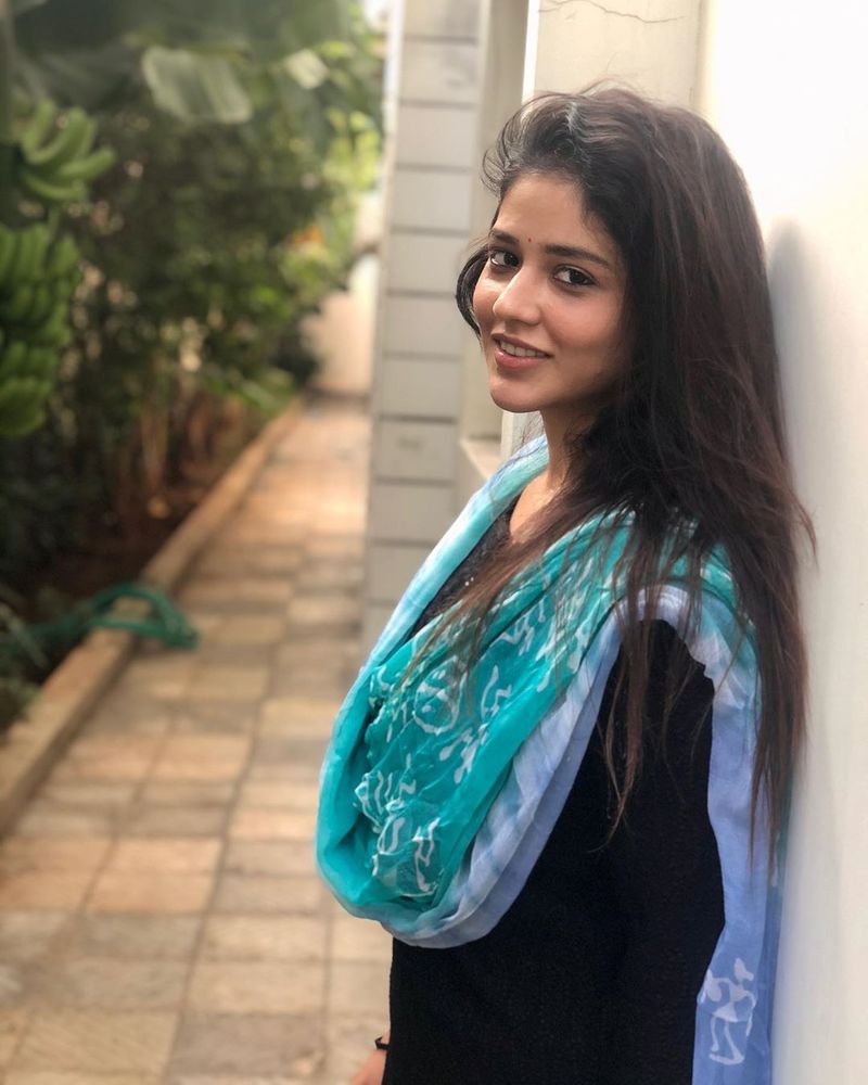 Priyanka Jawalkar Hot instagram photos