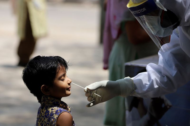 Coronavirus Indias COVID-19 caseload tops 81-lakh mark recovery rate at 91.34-dnm