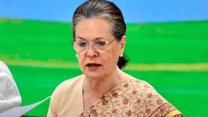 sonia gandhi against pm modi on covid lockdown sonia gandhi against pm modi on covid lockdown