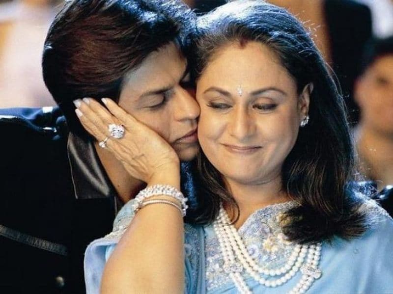 Wife of angry young man of 70s (Amitabh Bachchan) Jaya Bachchan is always seen scolding and disciplining media persons in public. She is always seen speaking her mind and making some bold statements to media.
