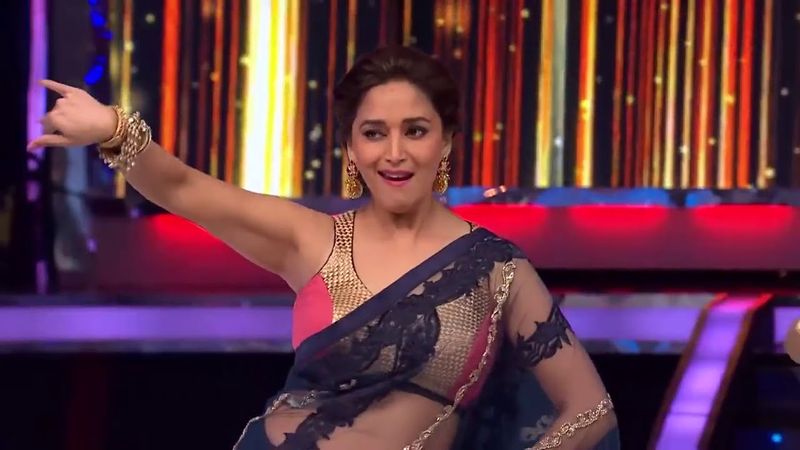 ಸಿನಿಮಾಕ್ಕೆ ಬರುವ ಮುಂಚೆ ಮಾಧುರಿ ದೂರದರ್ಶನದಿಂದ ರಿಜೆಕ್ಟ್ ಆಗಿದ್ದರು.