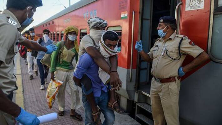 Migrant Workers Returns to Karnataka Rajasthan and Chhattisgarh Found Coronavirus Positive Migrant Workers Returns to Karnataka Rajasthan and Chhattisgarh Found Coronavirus Positive