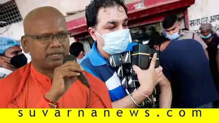 Madara Channaiah Swamiji Deplores Govt stance on liquor sale Madara Channaiah Swamiji Deplores Govt stance on liquor sale