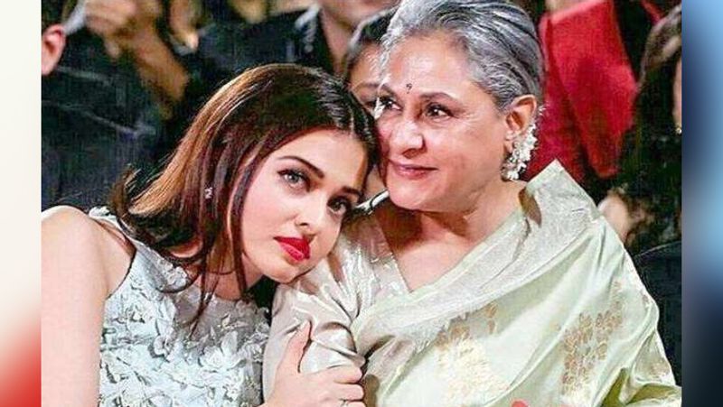One such instance was when Jaya Bachchan and her 'bahu' Aishwarya Rai were attending Subhash Ghai's party. Jaya had scolded journalists for calling Aishwarya by her name. She had said, "Kya Aishwarya, Aishwarya bula rahe ho, tumhare class me padhti thi kya?"