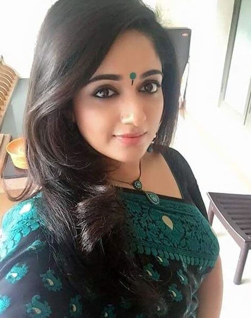 Kavya Madhavan - Dileep Cute Family photos