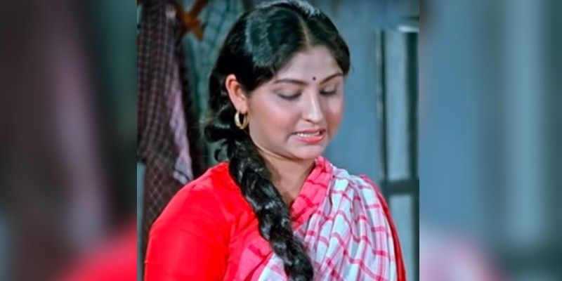 কলকাতা হাসপাতালে দশ দিন চিকিৎসাধীন ছিলেন মহুয়া। মৃত্যুর আগে বারবার সকলকে একটাই অনুরোধ করে গিয়েছিলেন মহুয়া। তাঁর ছোট ছেলেটার যেন দেখভাল করে কেউ।