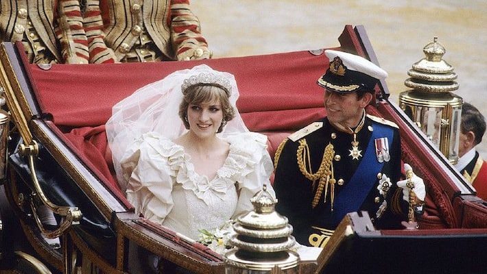 Princess Diana Prince Charles' wedding cake up for auction gcw Princess Diana Prince Charles' wedding cake up for auction gcw
