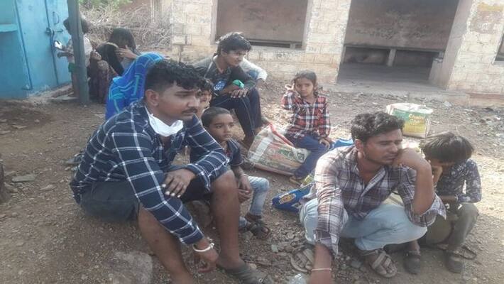 Rajashtan based Poor People Faces Problems due to Lockdown in Ballari District Rajashtan based Poor People Faces Problems due to Lockdown in Ballari District