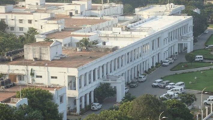 chennai dgp office more 8 police positive case chennai dgp office more 8 police positive case