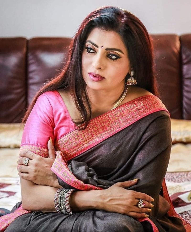 Priyaraman 