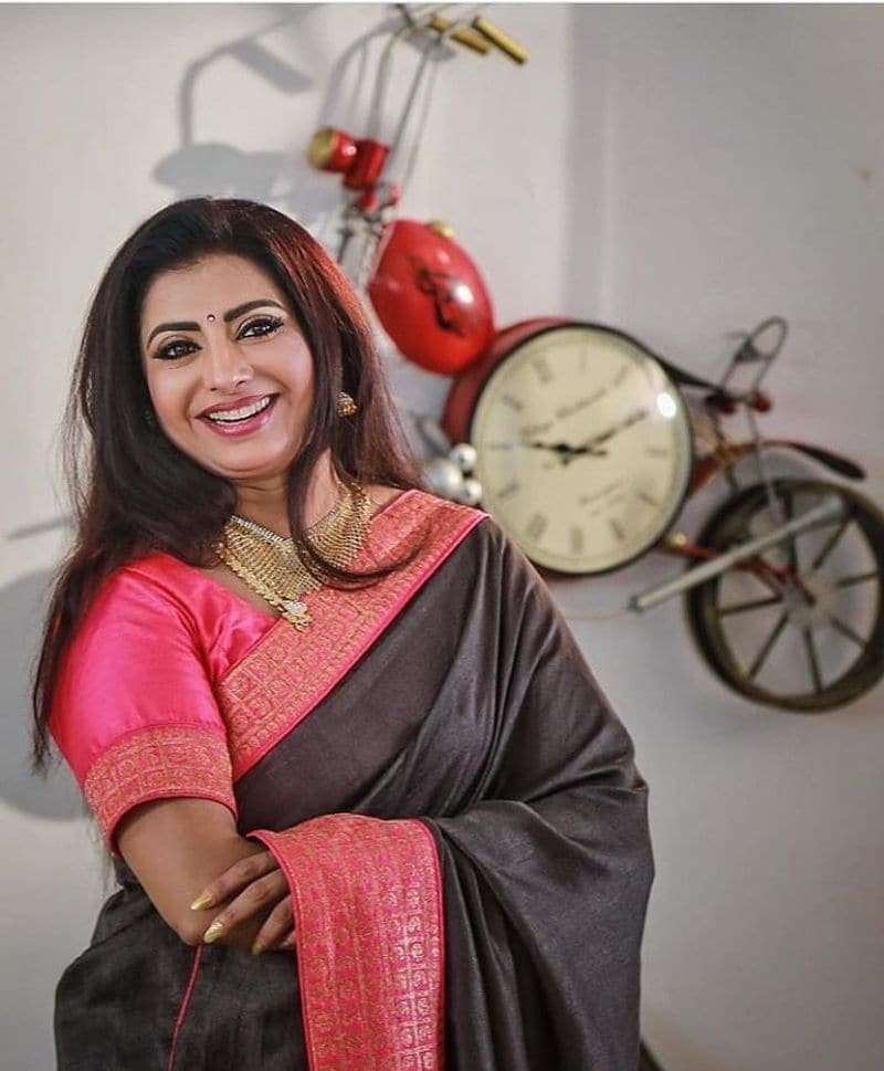 Priyaraman 