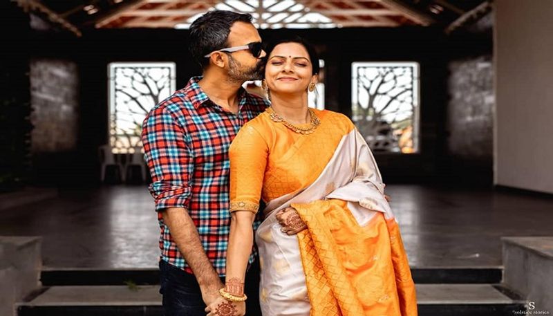 ಆದರೆ ತಮ್ಮ ಮದುವೆ ಬಗ್ಗೆ ಇನ್ನೂ ನೀಲ್ ಗೆ ಕ್ಲಾರಿಟಿ ಸಿಕ್ಕಿಲ್ಲವಂತೆ.
