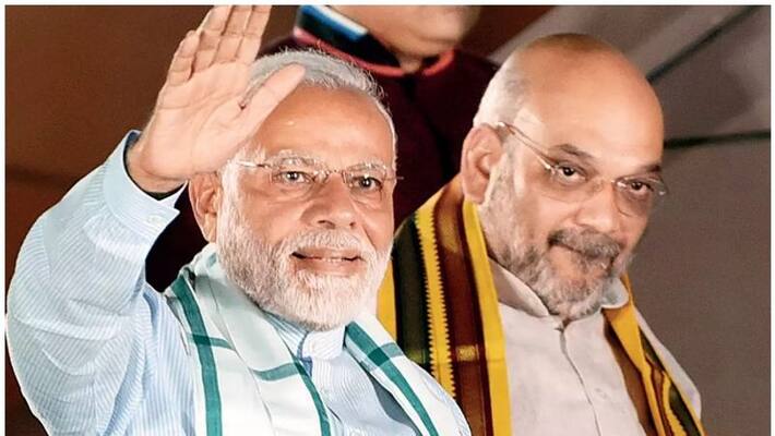 bjp senior leader subramaniyan swami asking and criticized bjp part regarding train ticket bjp senior leader subramaniyan swami asking and criticized bjp part regarding train ticket