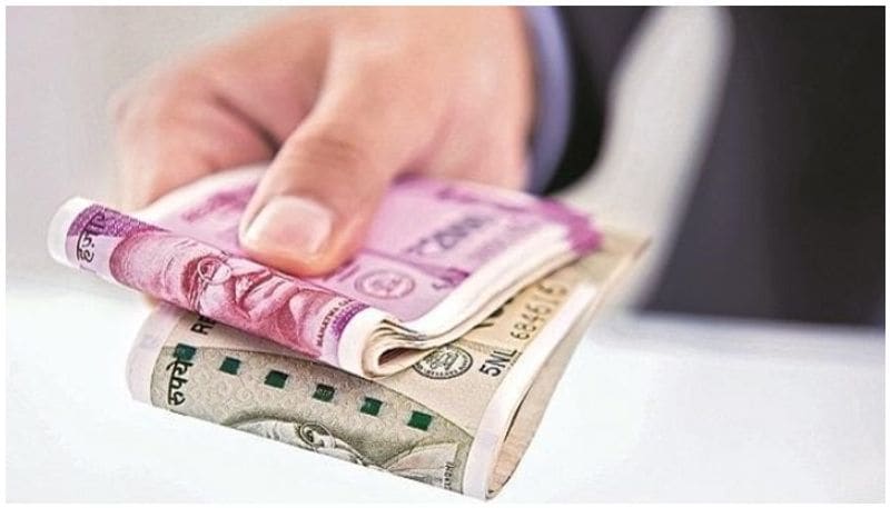 If you link Aadhaar in Jandhan account you will get 5000 rupees BRD